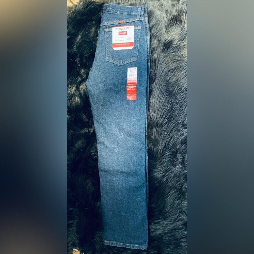 Blue jeans.